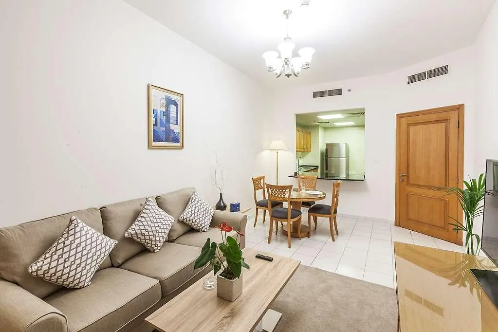 Roda Al Murooj Residences Dubai Hotel