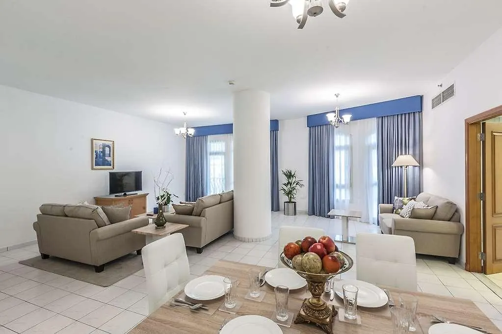 Hotel Roda Al Murooj Residences Dubai